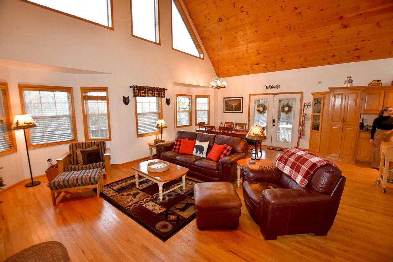 Smoky Mountain Cabin - Hot Tub - Fire Pit Мерфи Экстерьер фото