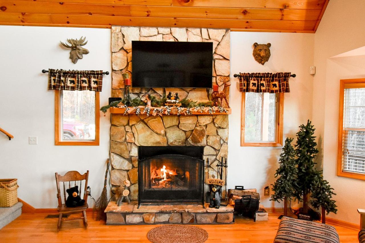Smoky Mountain Cabin - Hot Tub - Fire Pit Мерфи Экстерьер фото